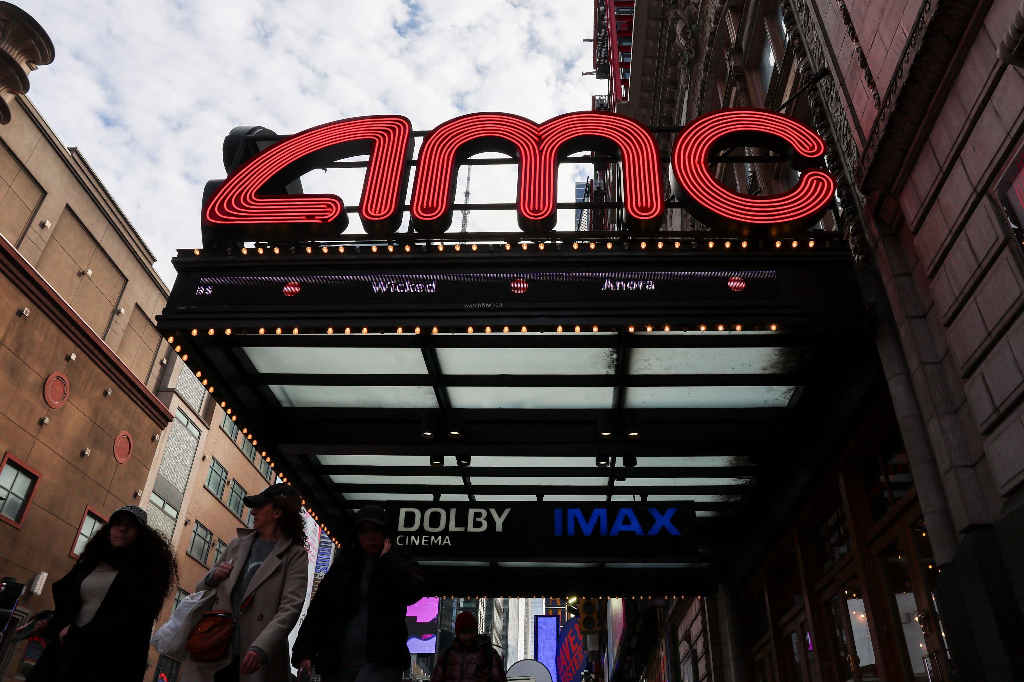 AMC's Live Concert Streaming Expands Entertainment Venue Strategy