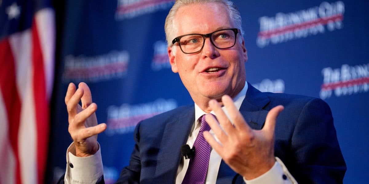 Delta CEO's Cautionary Tale: Why AI Can't Replace Human Touch