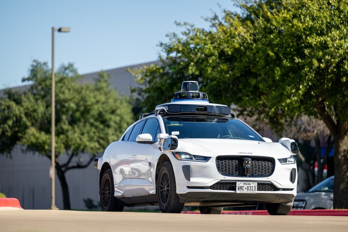 Waymo Updates Robotaxi Software to Navigate Flood Risks