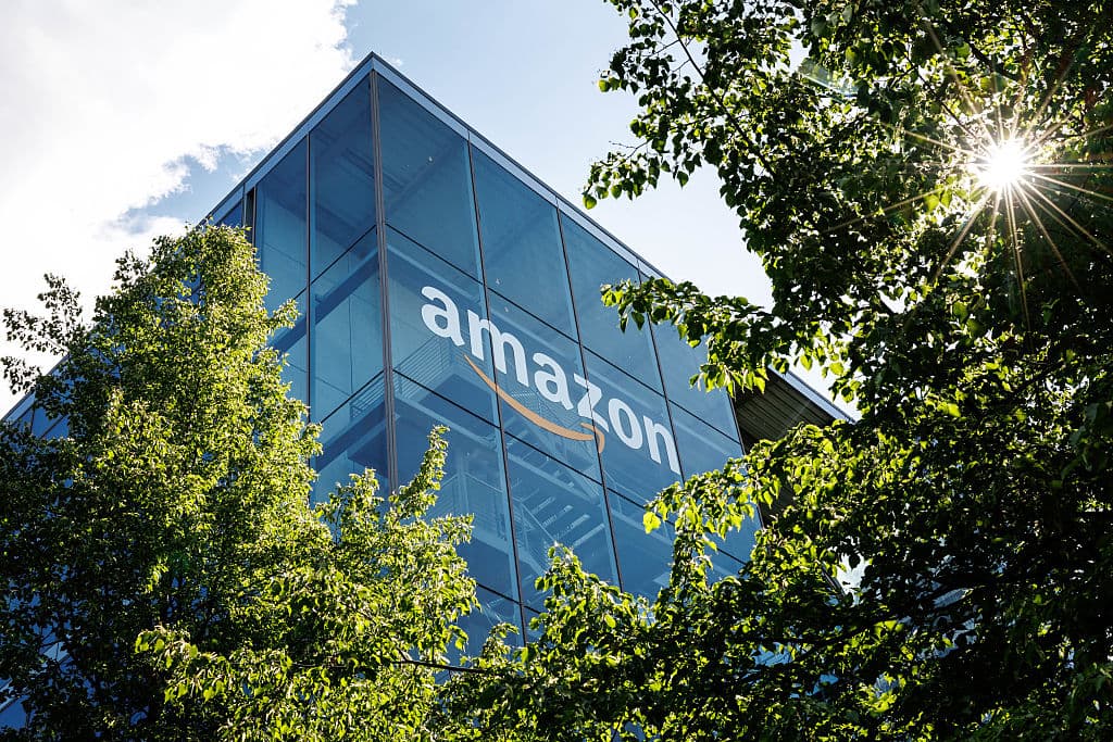Amazon's 30-Minute Delivery Raises Bar for Dallas Retailers