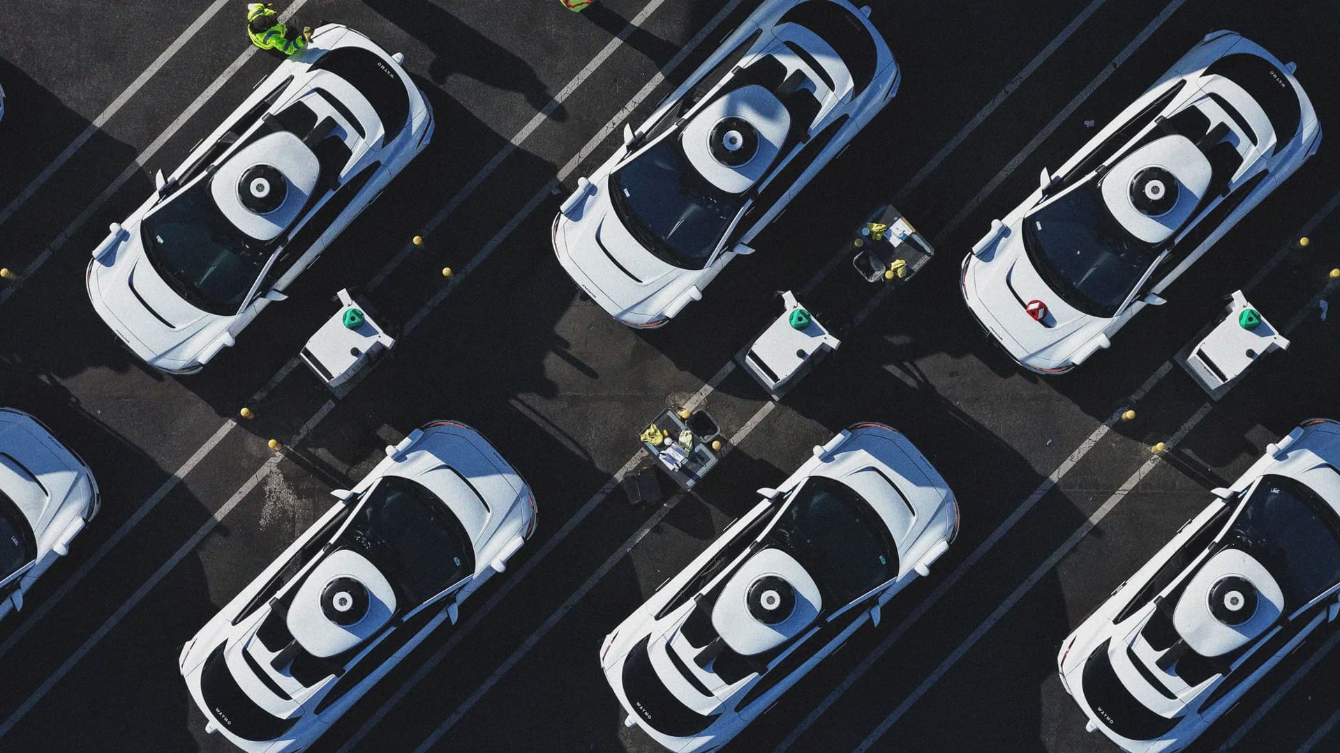 Waymo Recalls Nearly 3,800 Robotaxis Over Flood Risk