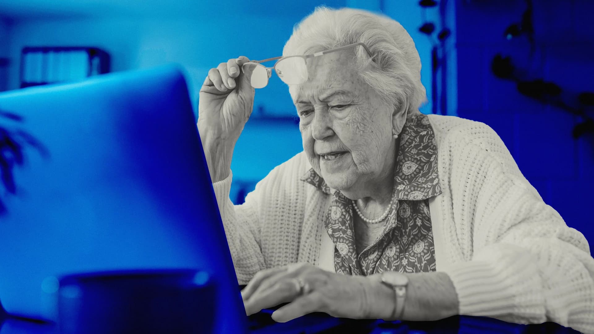 Social Media Scams Cost Americans $2.1B in 2025, Targeting Seniors