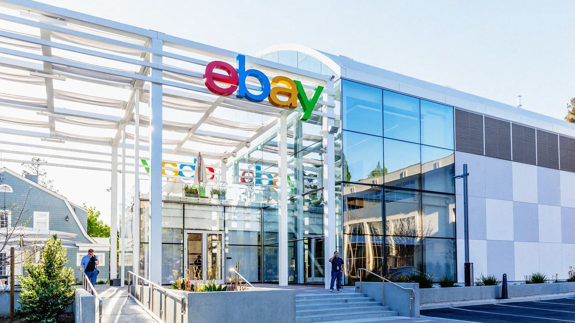 eBay Blocks GameStop Acquisition Attempt by Cohen