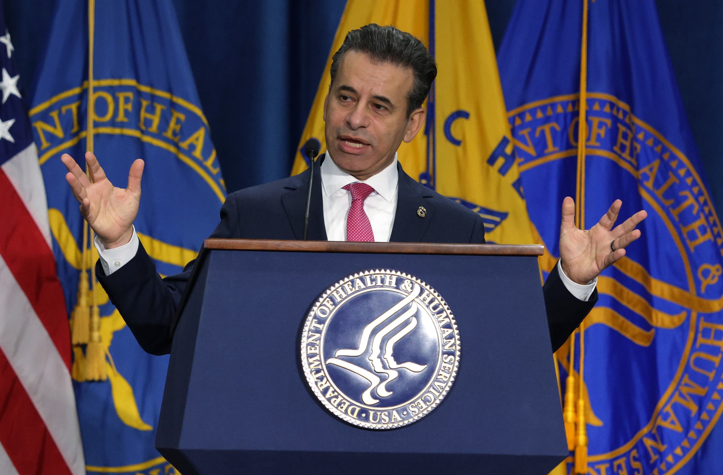 FDA Commissioner Makary Steps Down Amid Industry Pressure