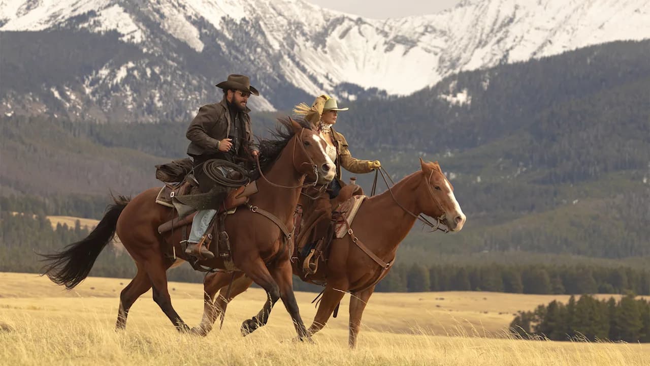 Yellowstone Franchise Expands With Texas-Set 'Dutton Ranch' Premiere
