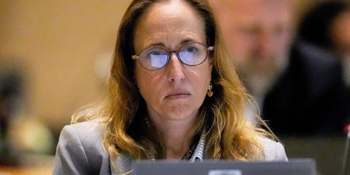 FDA Official Ousted in Regulatory Shakeup Under New Administration