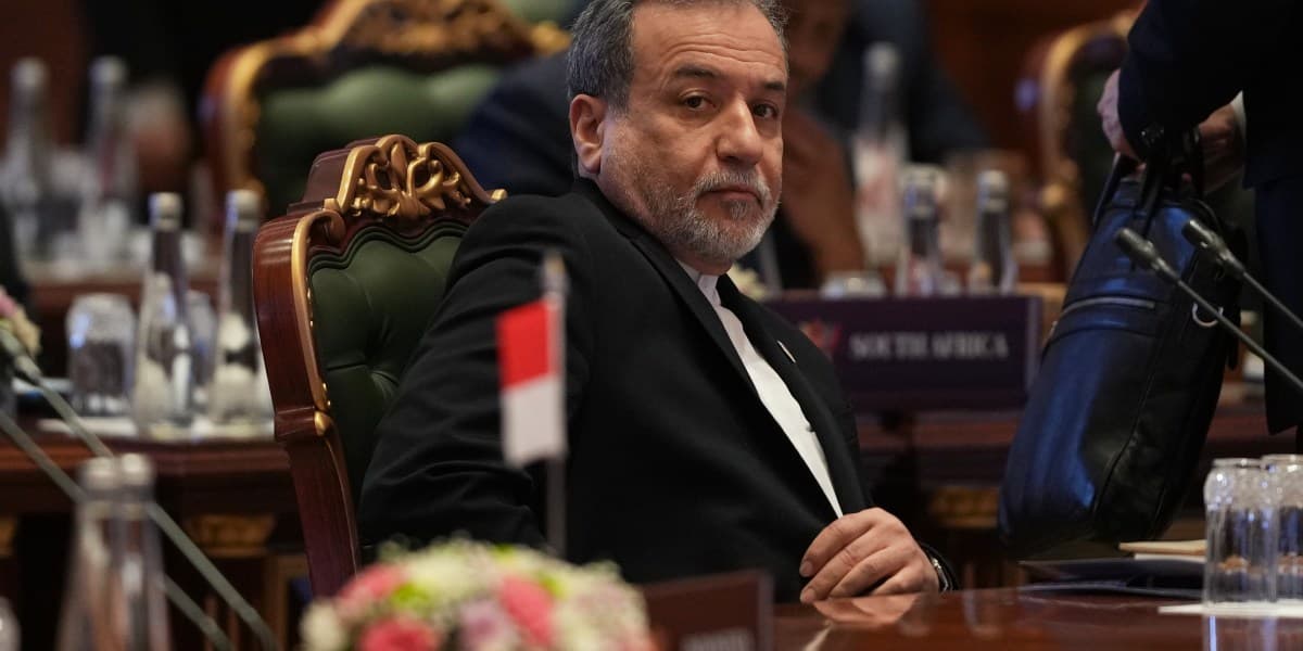 Iran Signals Uncertainty in U.S. Negotiations, Raising Trade Risk