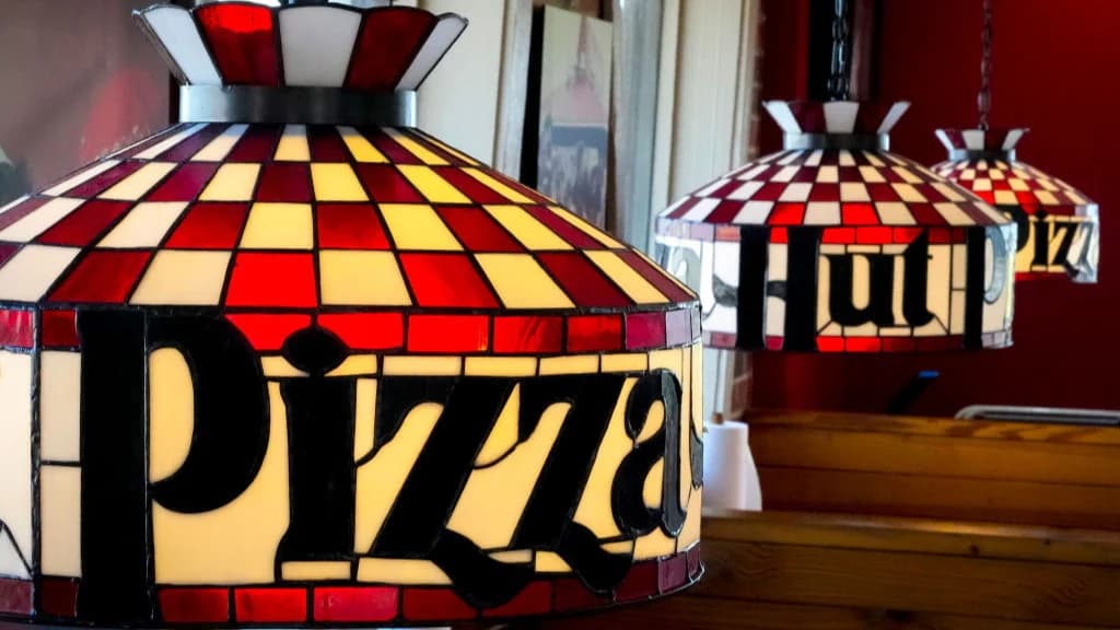 Pizza Hut's Retro Turnaround: How Nostalgia Is Reviving an Icon