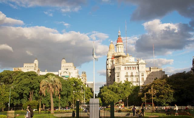 American Airlines Slashes Fares to Buenos Aires: $799 Regular Economy