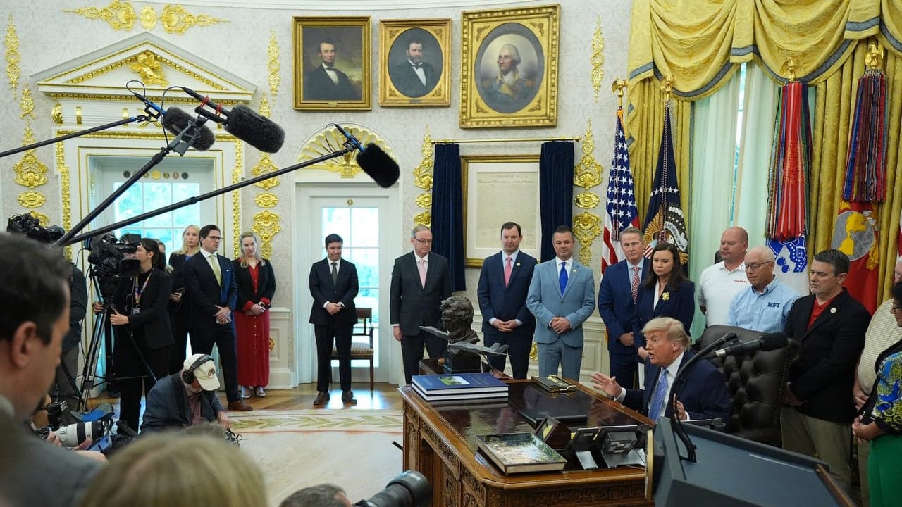 Trump Shelves AI Safety Order, Prioritizing Innovation Over Security