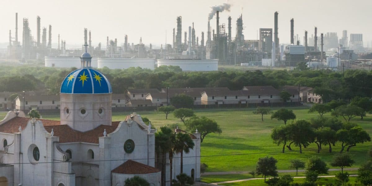 Texas Oil Hub's Water Crisis Could Signal Supply Chain Risk