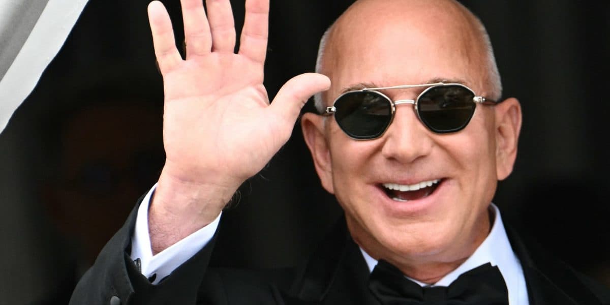 Bezos Proposes Zero Income Tax for Bottom 50% of Earners