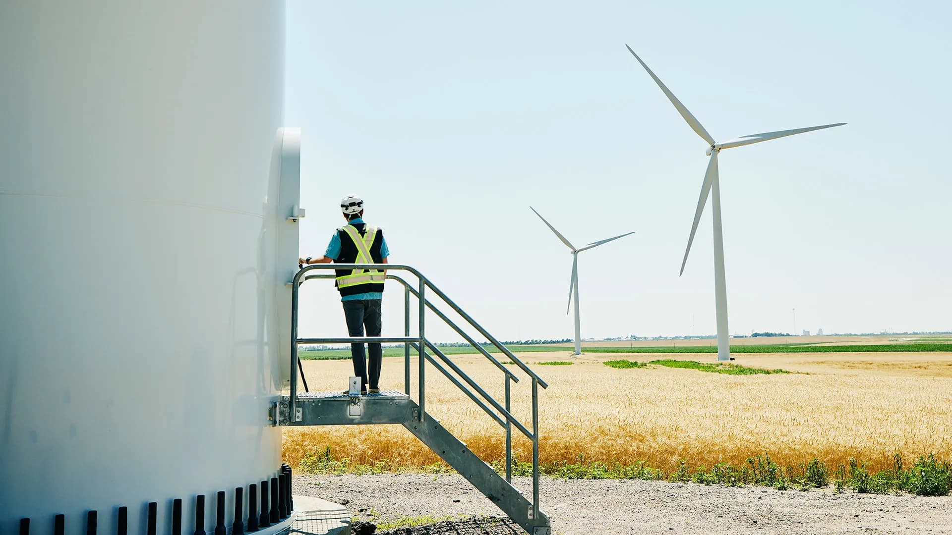 Green Jobs Boom: Why Dallas Talent Can't Keep Up