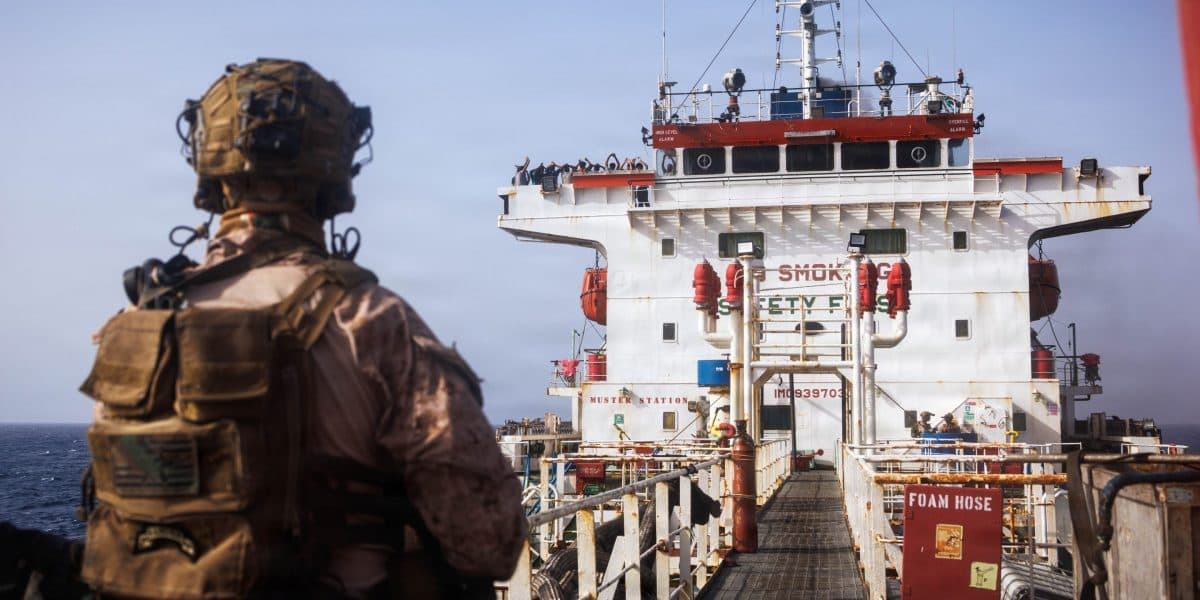 Oil Inventories Plunge: Industry Leaders Warn of Price Spike Ahead