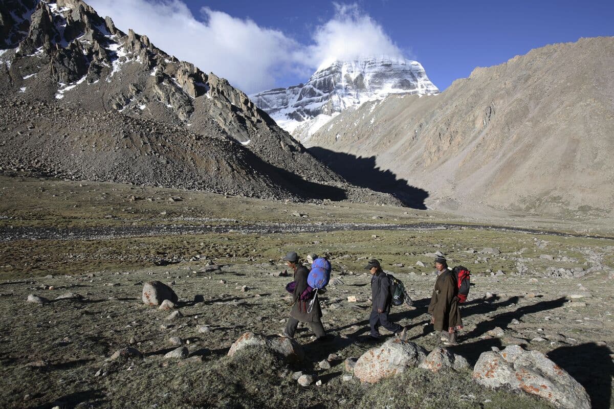 India Issues Travel Documentation Warning for Tibet Pilgrims
