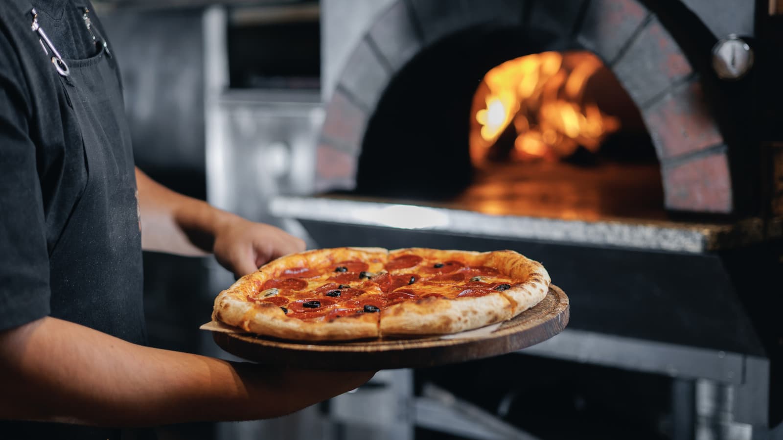 Wood-Fired Pizza Trend: What Dallas Restaurateurs Should Know