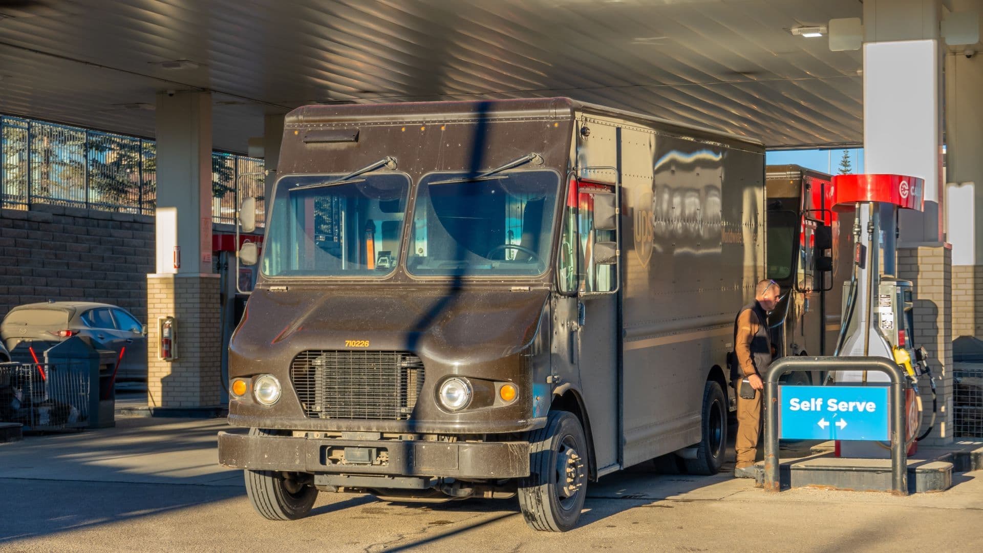 Fuel Surcharges Drive Parcel Shipping Costs to Near-Record Levels