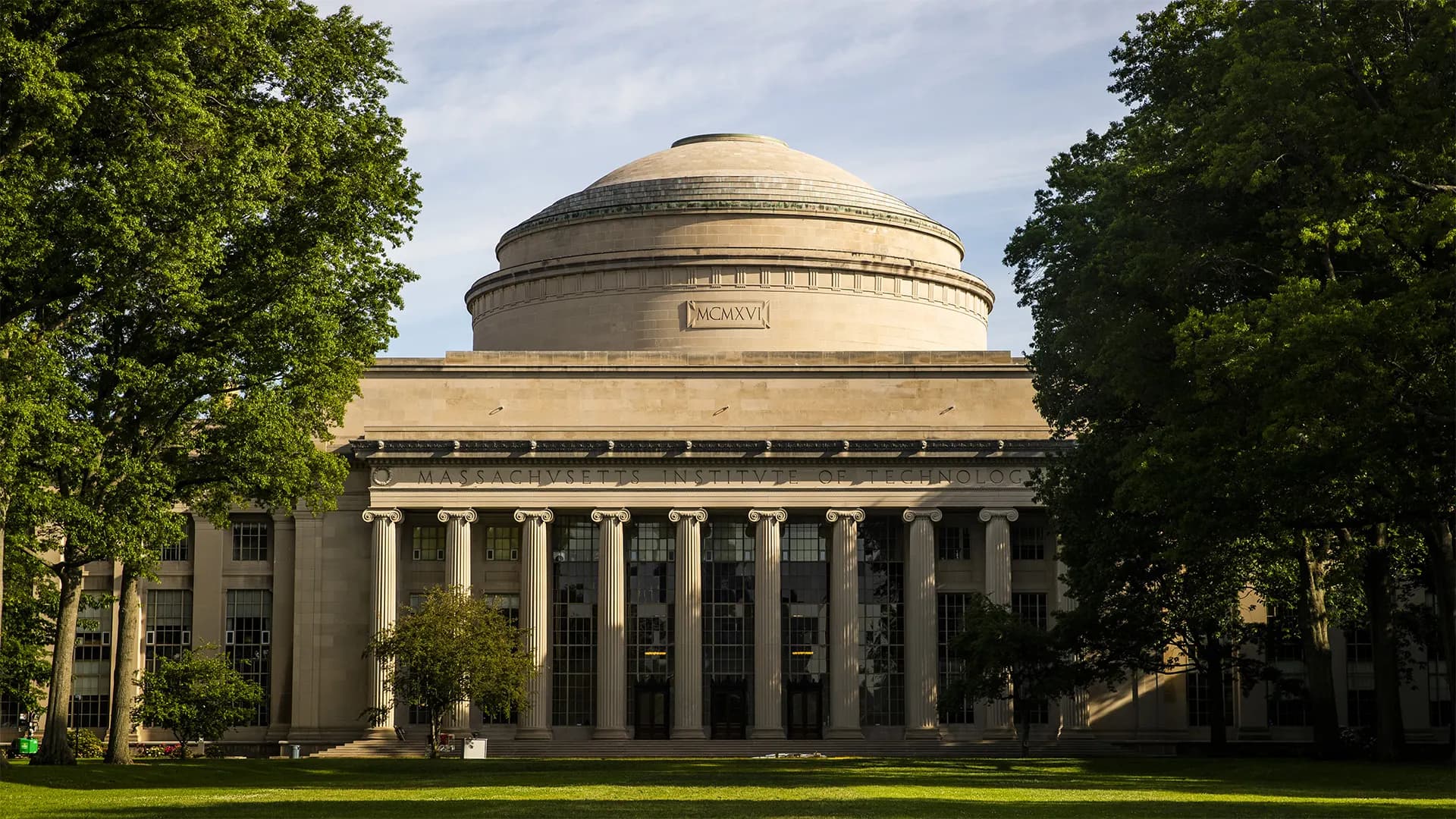 MIT Sloan Review's Closure Signals Shift in How Companies Manage