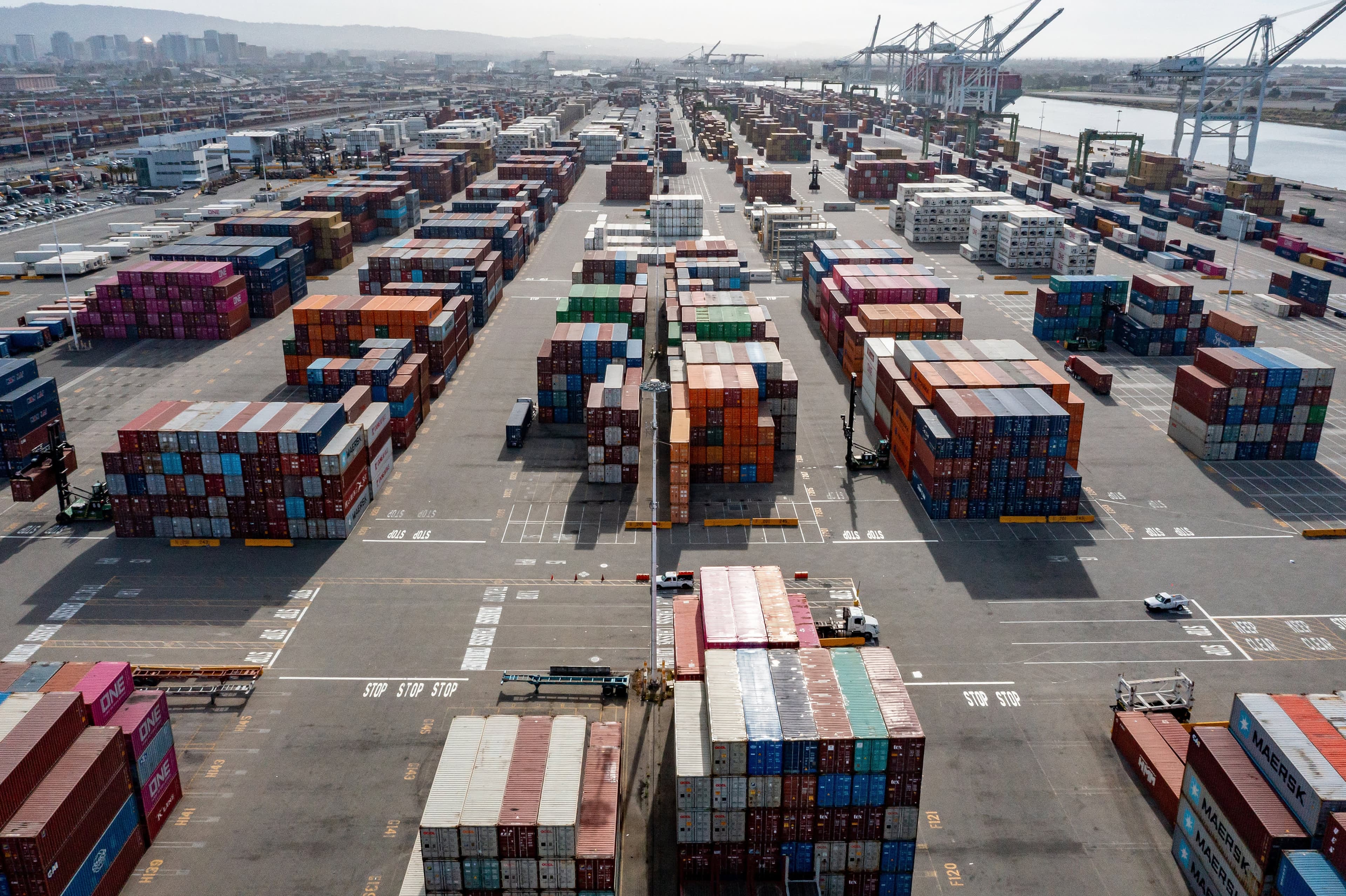 Tariff Refunds Begin Flowing to U.S. Companies After Court Ruling