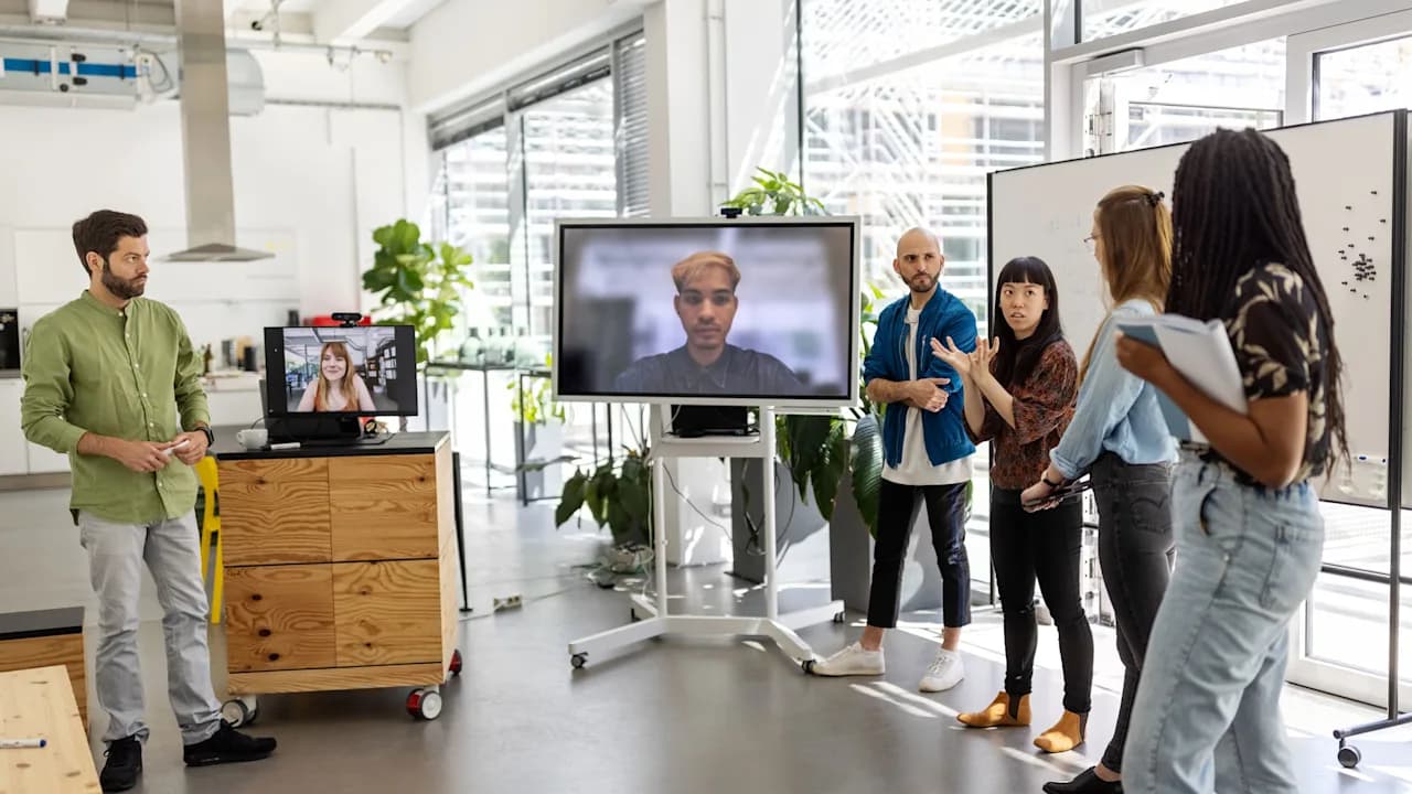 Why Dropbox Chose Full Remote Over Hybrid Work Model