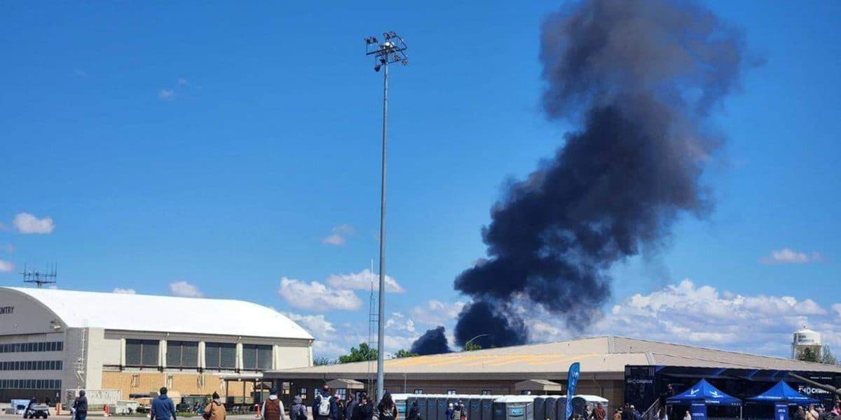 Navy Jets Collide at Idaho Air Show; All Four Pilots Eject Safely