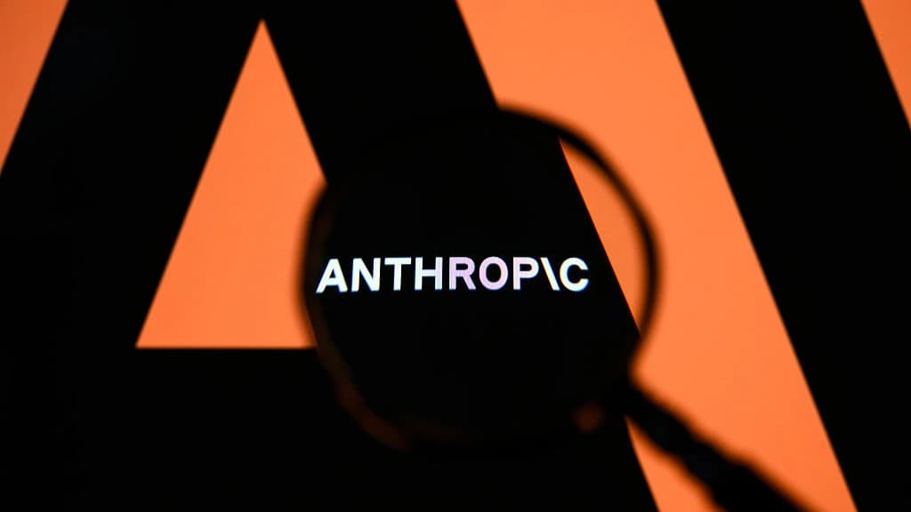 How Anthropic Outpaced OpenAI: A Lesson in Emotional Intelligence