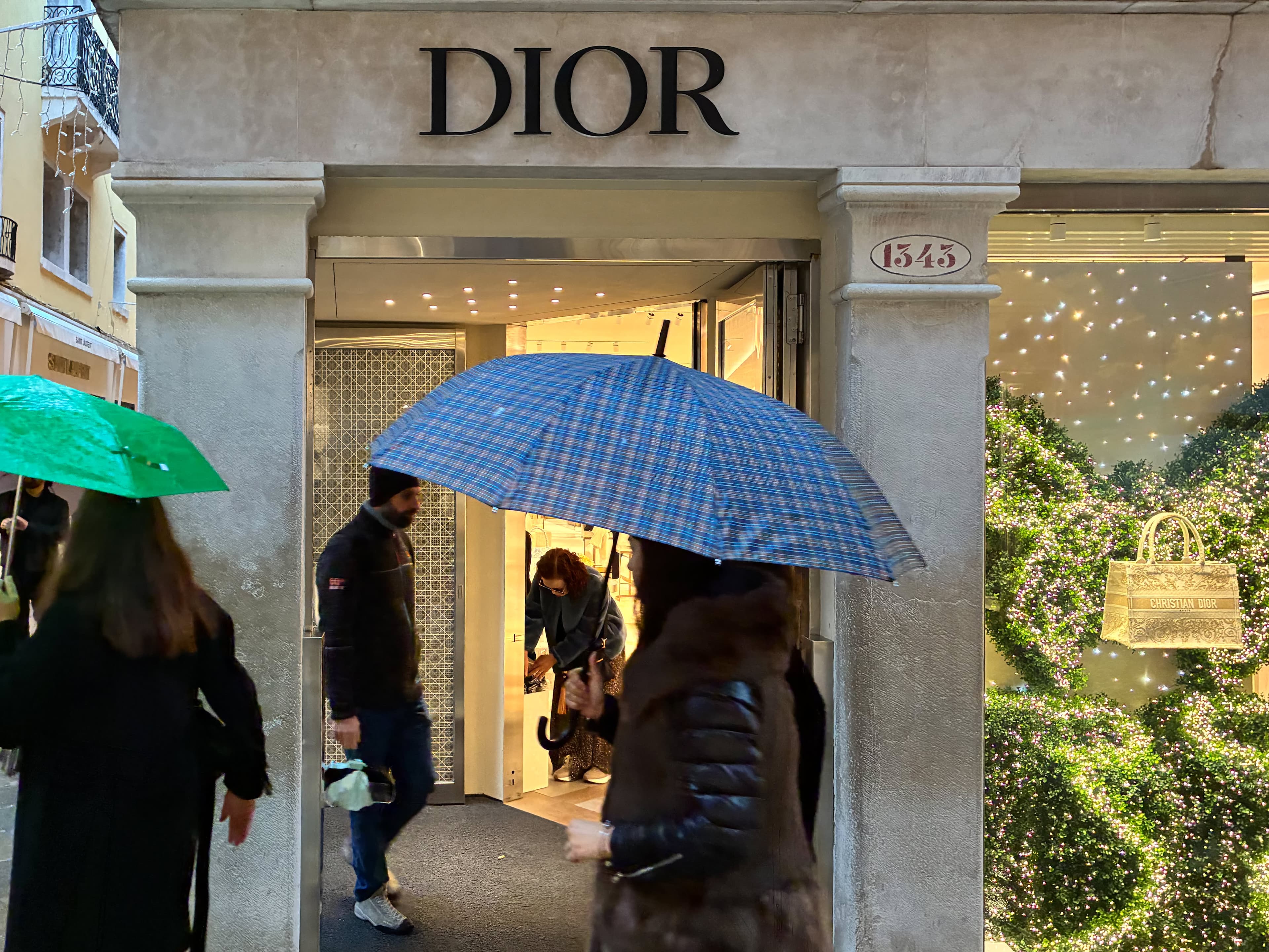Retail's Q1 Strength Masks Consumer Headwinds Ahead