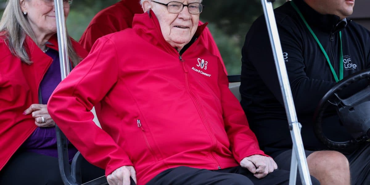 Berkshire's $8.5B Housing Play Signals New Direction Under Abel