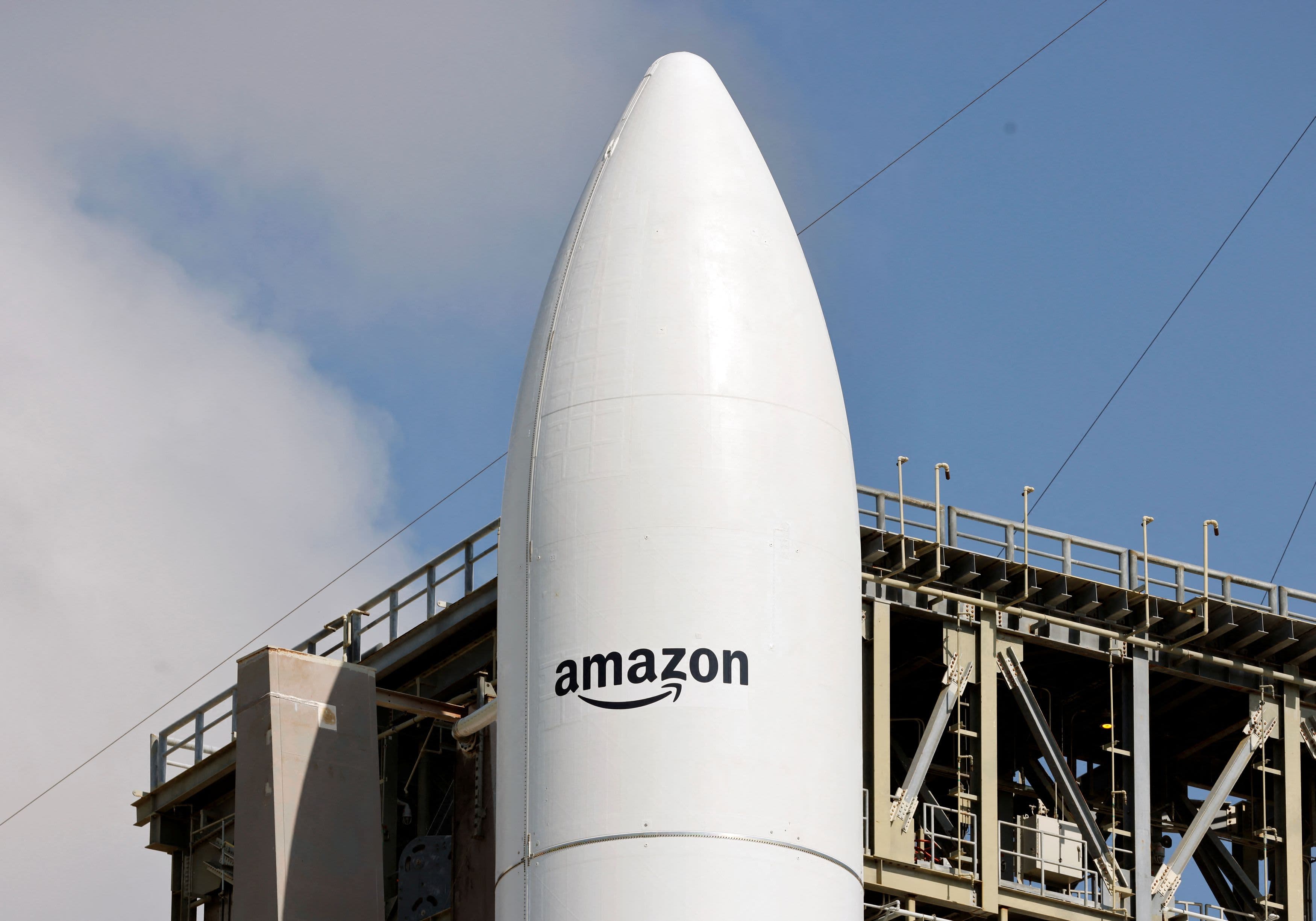 Amazon Readies Satellite Internet Service to Challenge SpaceX