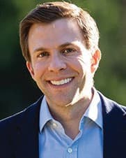 Business Regulation Debate Reshapes California Politics