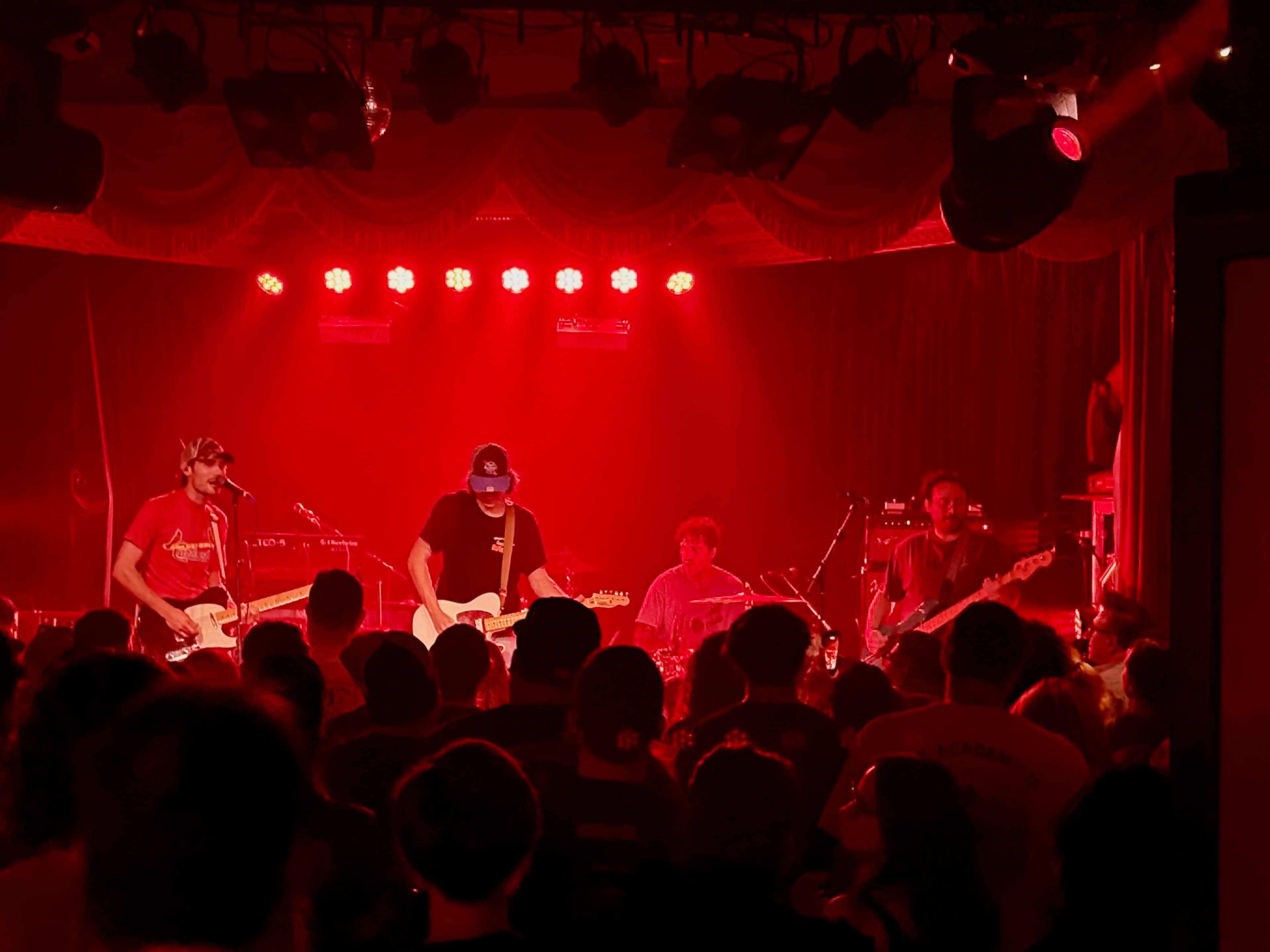 Live Music Draws Crowds to Deep Ellum as Venues Rebound
