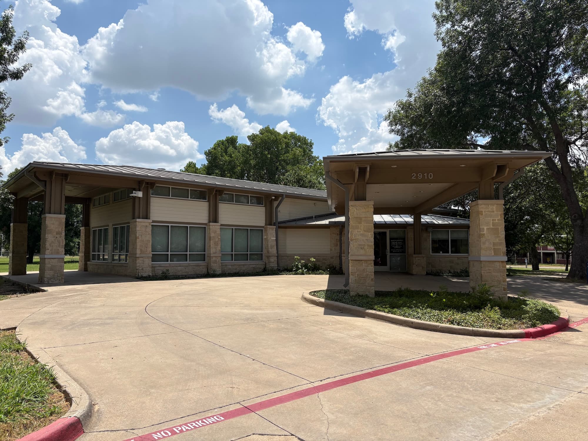 Dallas Parks Department Faces 15% Budget Cuts, Senior Services at Risk