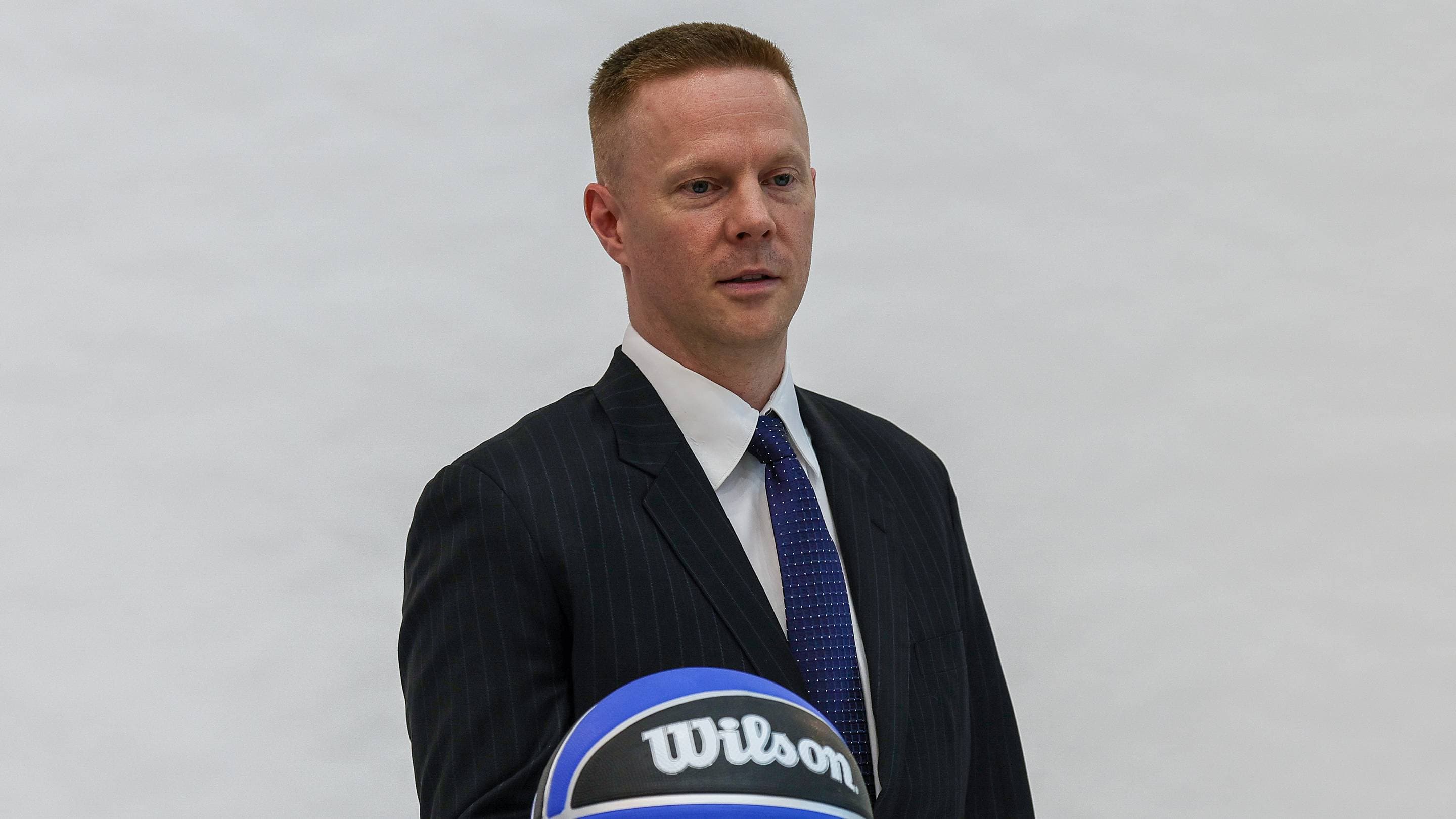 Organizational Turnaround: New Leadership, Familiar Roster