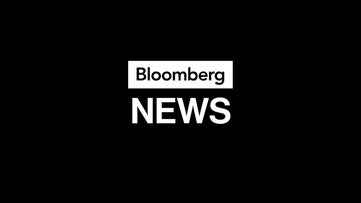 Oil Gains on Geopolitical Tensions Spanning Multiple Regions