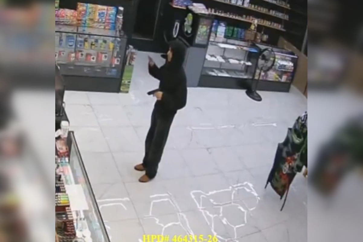 Armed Robbery Near Houston's Sam Houston Parkway Raises Safety Concerns